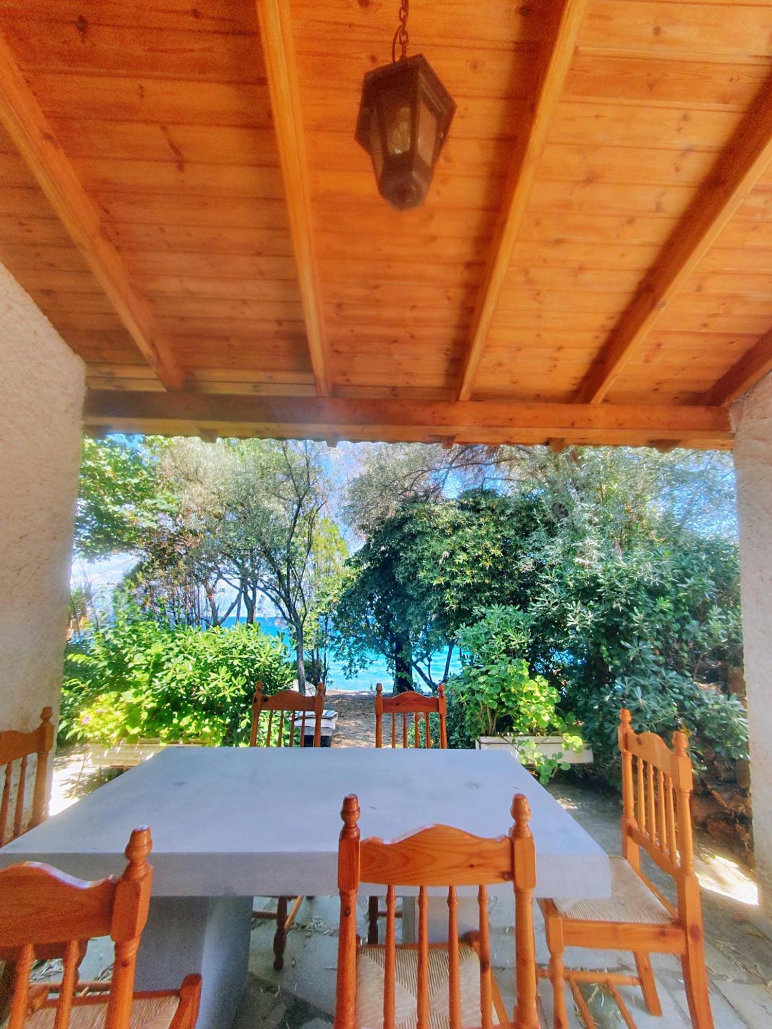 Villa Al-Ari Diakoptó Kültér fotó